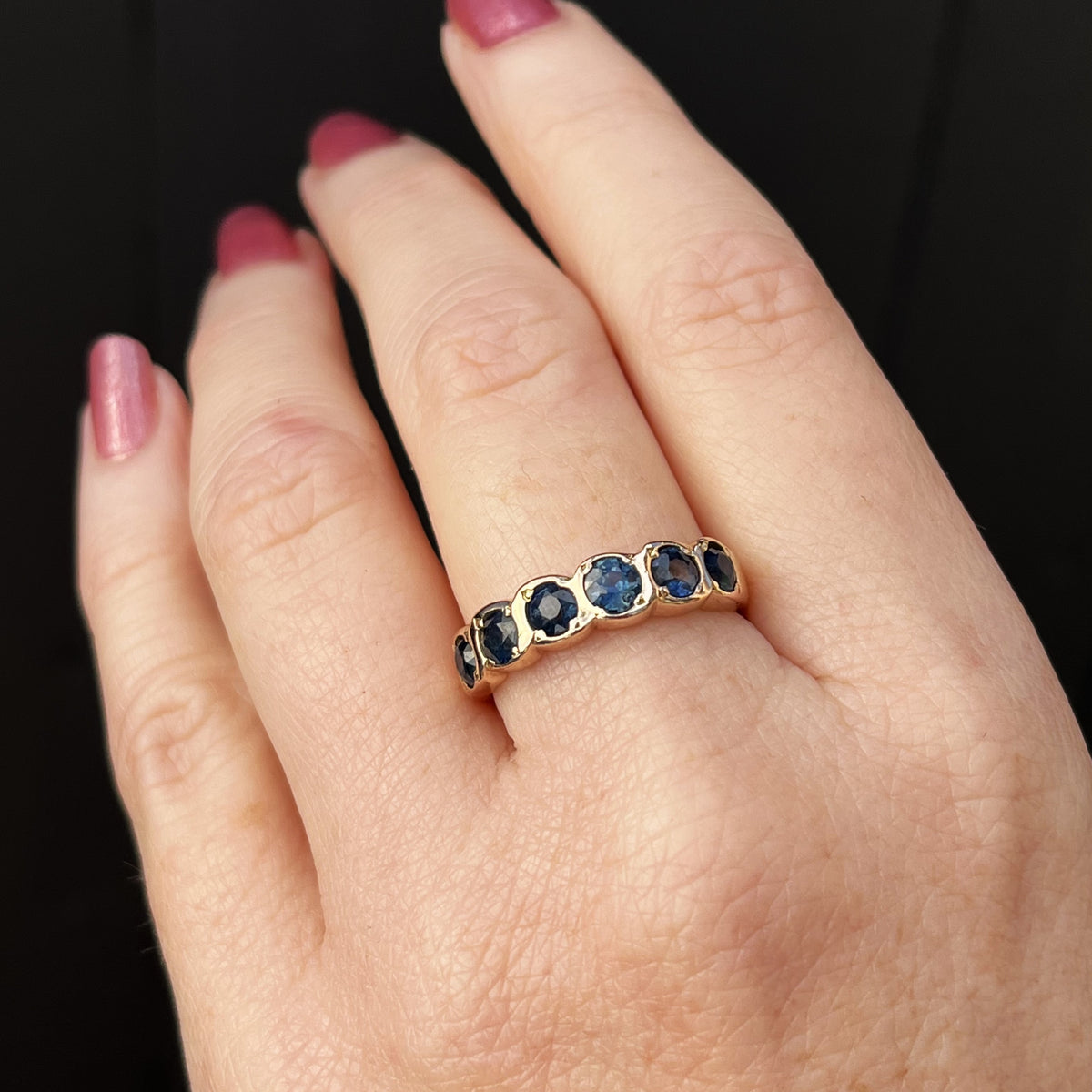 VINTAGE ESTATE SAPPHIRE HALF HOOP 9ct YELLOW GOLD