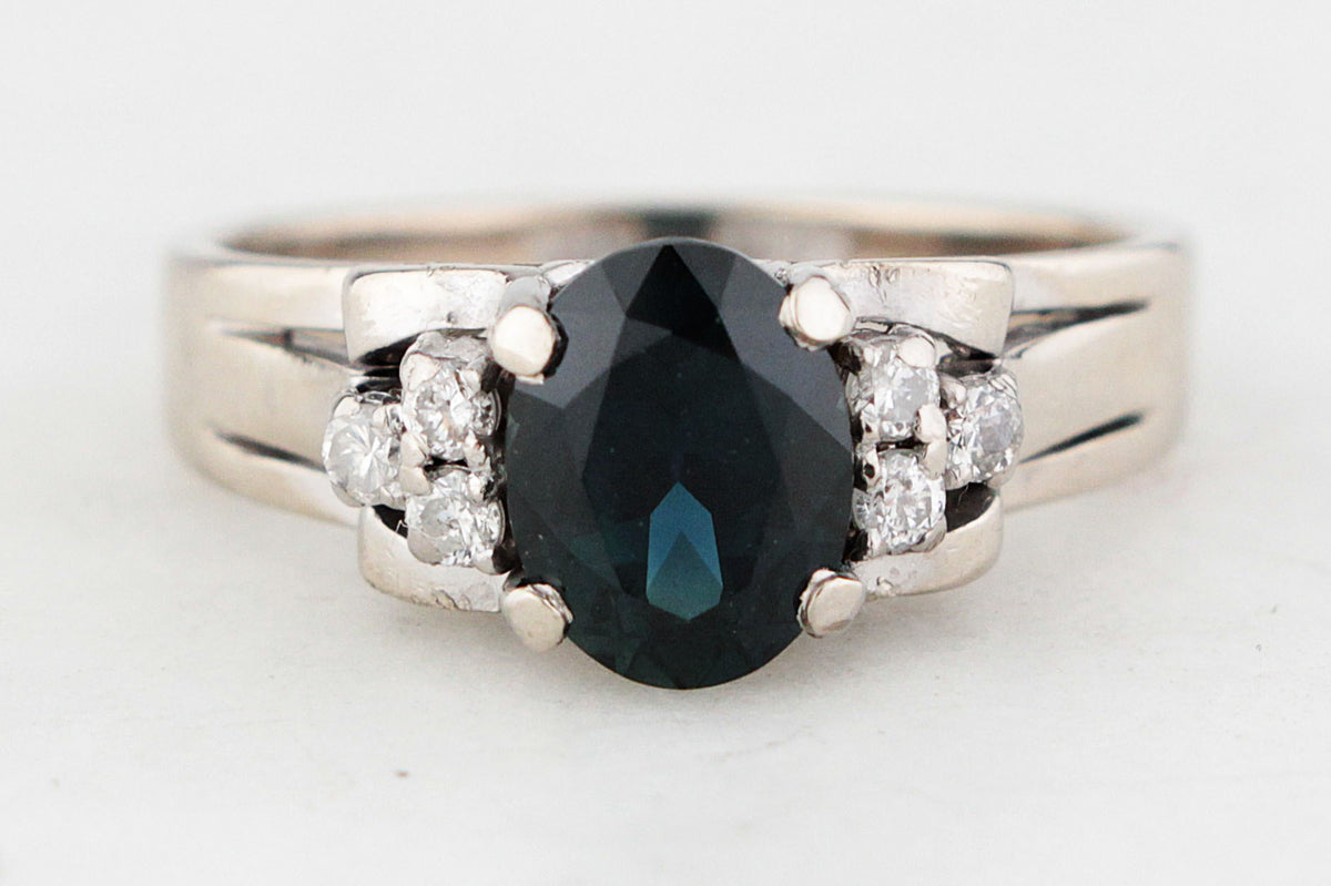 VINTAGE c1940/50 SAPPHIRE &amp; DIAMOND RING 14ct GOLD