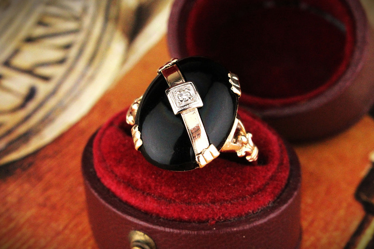 ART DECO c1930/40 ONYX &amp; DIAMOND RING 10ct GOLD