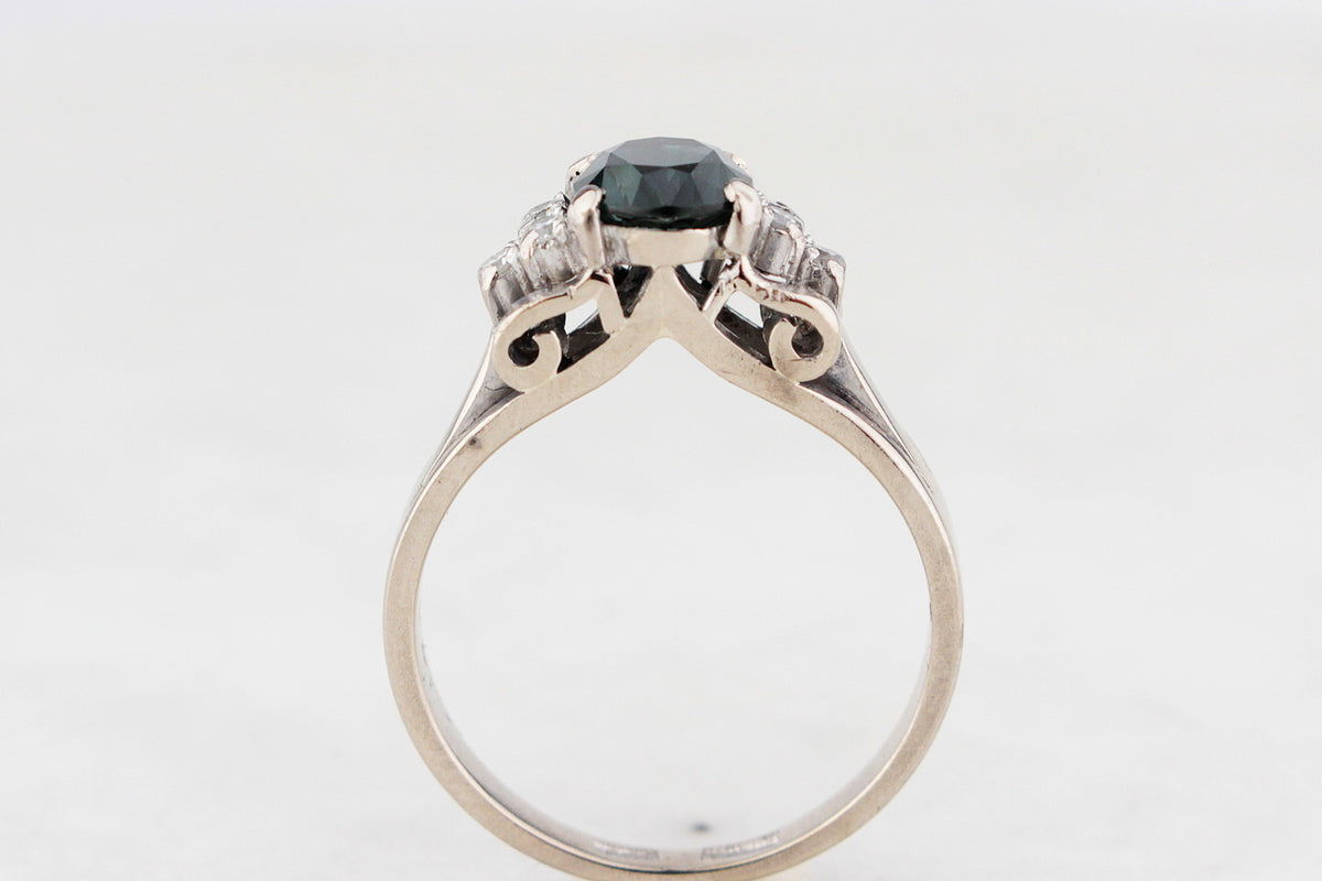 VINTAGE c1940/50 SAPPHIRE &amp; DIAMOND RING 14ct GOLD