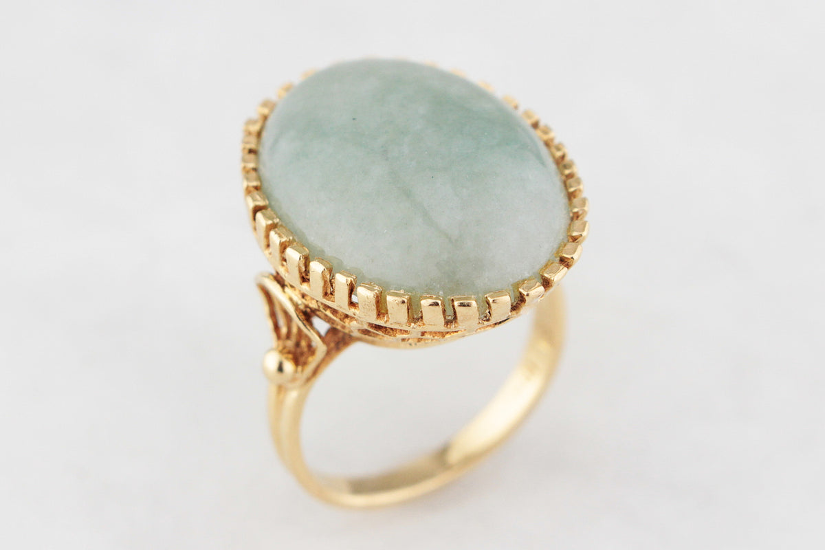 VINTAGE c1940’s 14.40ct JADEITE RING 18ct GOLD