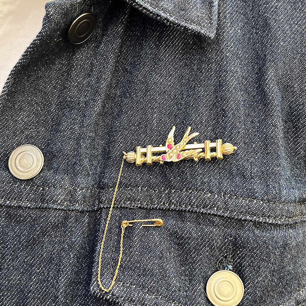 ANTIQUE AUSTRALIAN RUBY AND SEED PEARL SWALLOW BROOCH 9ct GOLD