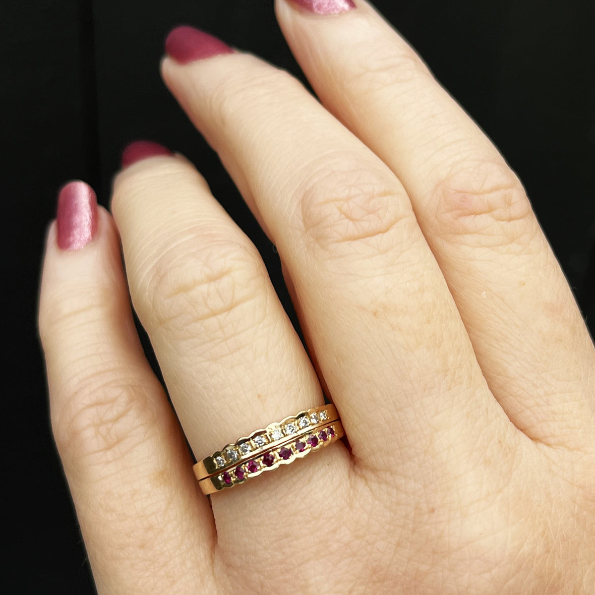 VINTAGE ESTATE DOUBLE RUBY & DIAMOND RING 14ct GOLD