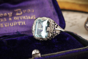 VINTAGE ART DECO 2.3ct AQUAMARINE RING 14ct GOLD