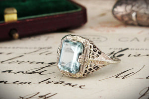 VINTAGE ART DECO 2.3ct AQUAMARINE RING 14ct GOLD