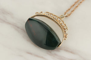 VINTAGE BLOODSTONE FOB SPINNER 9ct YELLOW GOLD