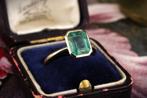 CUSTOM 2.75ct EMERALD RING 10ct GOLD