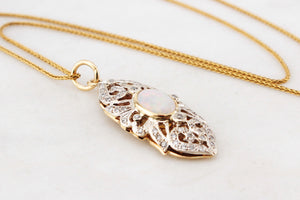 VINTAGE c1940’s OPAL & DIAMOND PENDANT 14ct GOLD