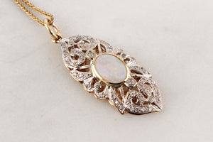 VINTAGE c1940’s OPAL & DIAMOND PENDANT 14ct GOLD