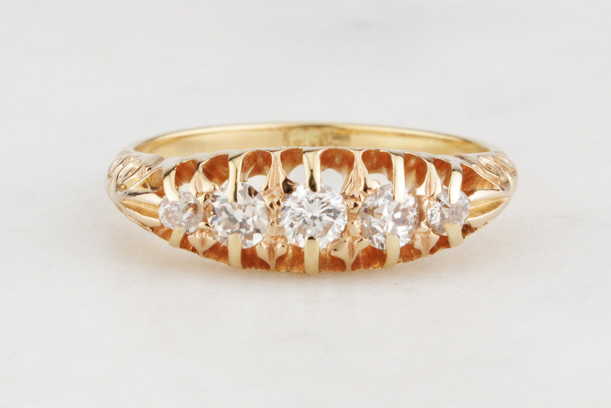 ANTIQUE EDWARDIAN FIVE STONE DIAMOND RING 18ct GOLD