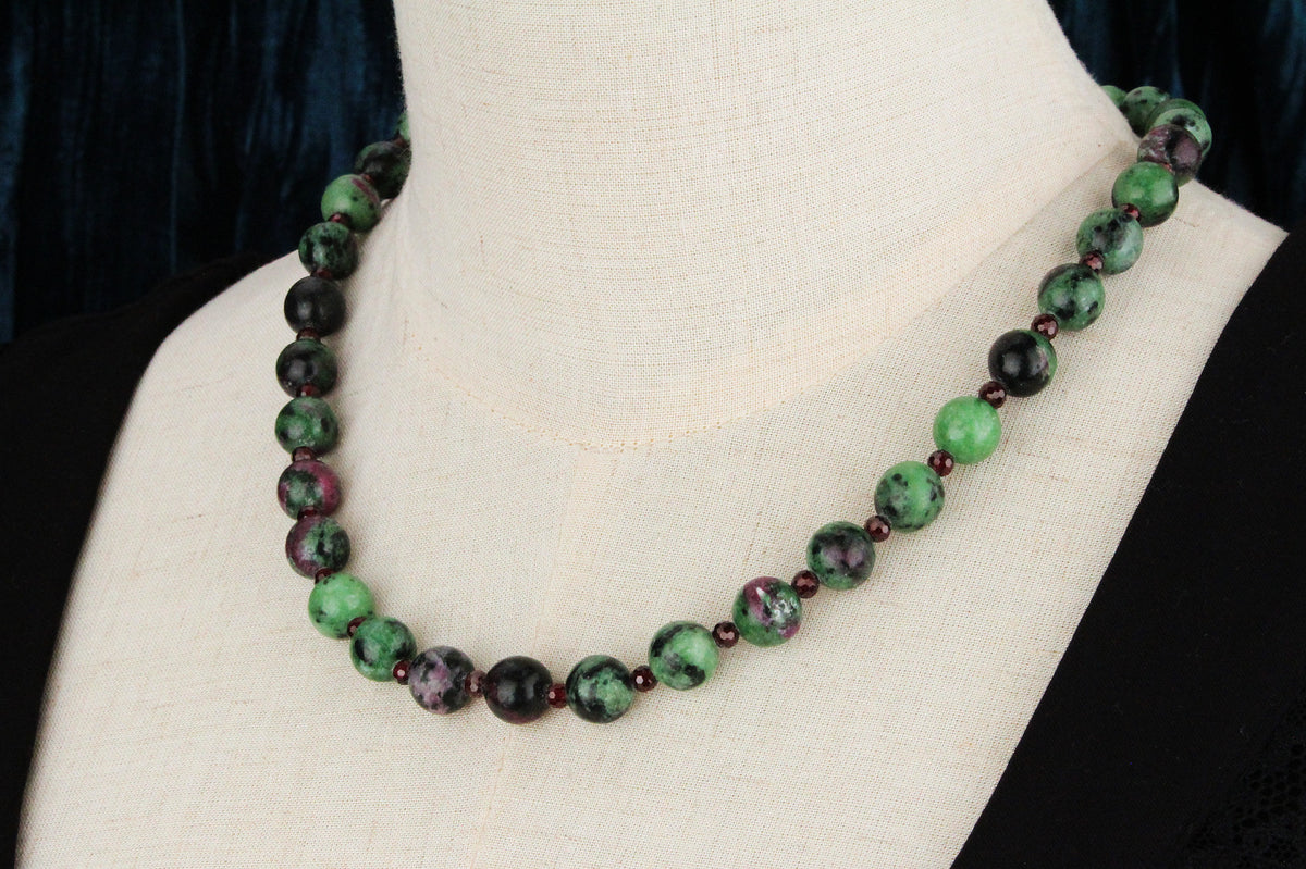 RUBY ZOISITE &amp; FACETED GARNET NECKLACE 14ct GOLD