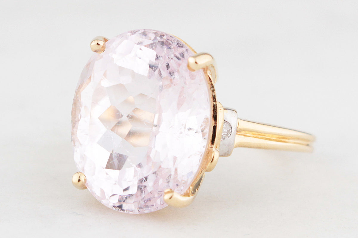 VINTAGE 9.30ct KUNZITE &amp; DIAMOND RING 14ct GOLD