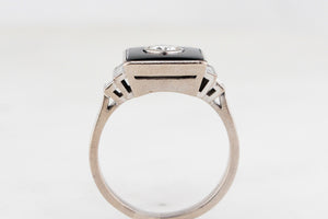 ART DECO c1930’s 1.04ct DIAMOND & ONYX RING 18ct GOLD