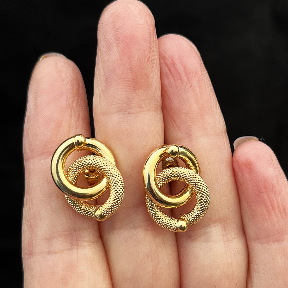 VINTAGE c1980’s ITALIAN EARRINGS 18ct GOLD