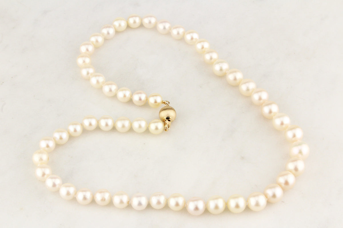 DREAMY SINGLE STRAND PEARLS 14ct GOLD