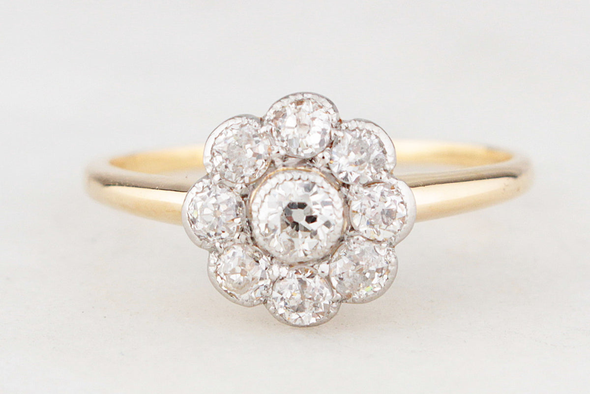 ANTIQUE EDWARDIAN .69ct DIAMOND DAISY RING 18ct GOLD &amp; PLATINUM