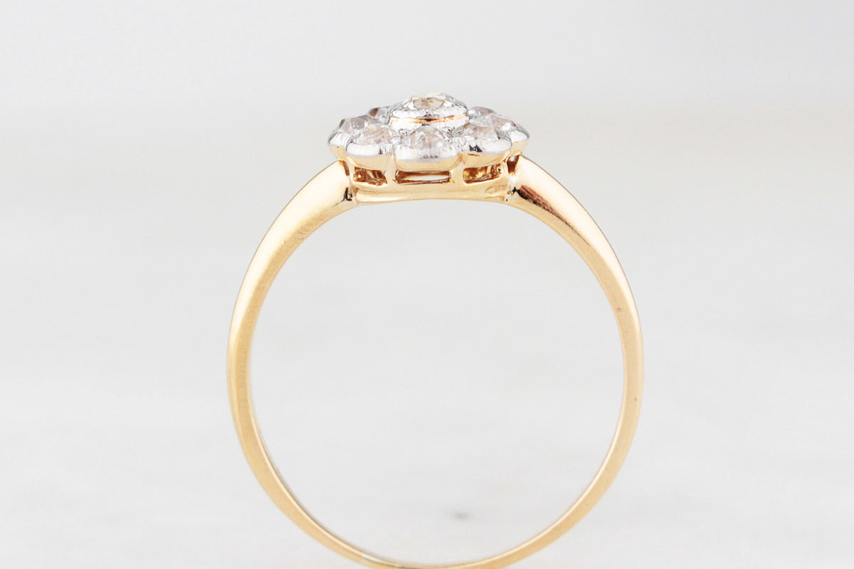 ANTIQUE EDWARDIAN .69ct DIAMOND DAISY RING 18ct GOLD &amp; PLATINUM