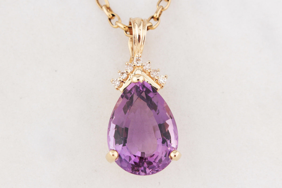 VINTAGE AMETHYST &amp; DIAMOND PENDANT 14ct GOLD