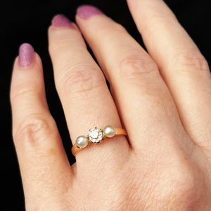 ANTIQUE VICTORIAN .50ct DIAMOND & PEARL RING 15ct GOLD
