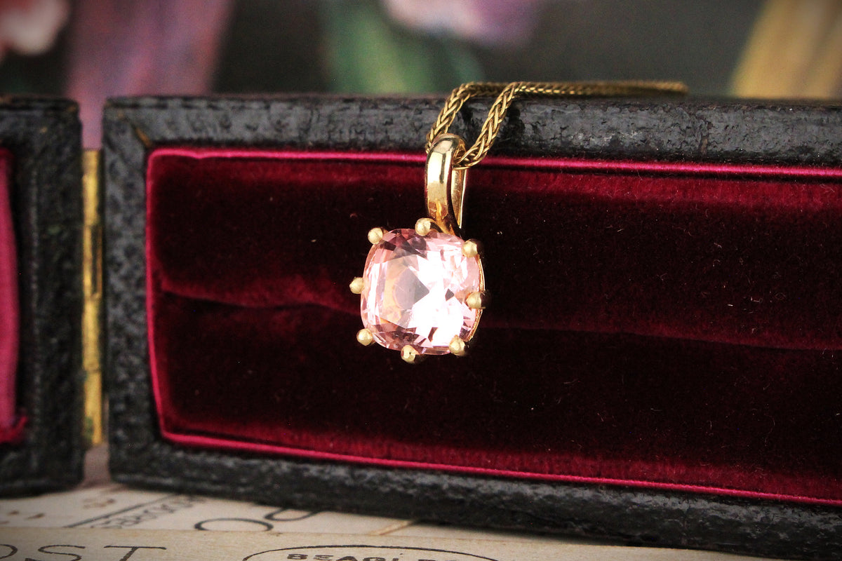 CUSHION CUT 2.40ct PINK TOURMALINE PENDANT 10ct GOLD