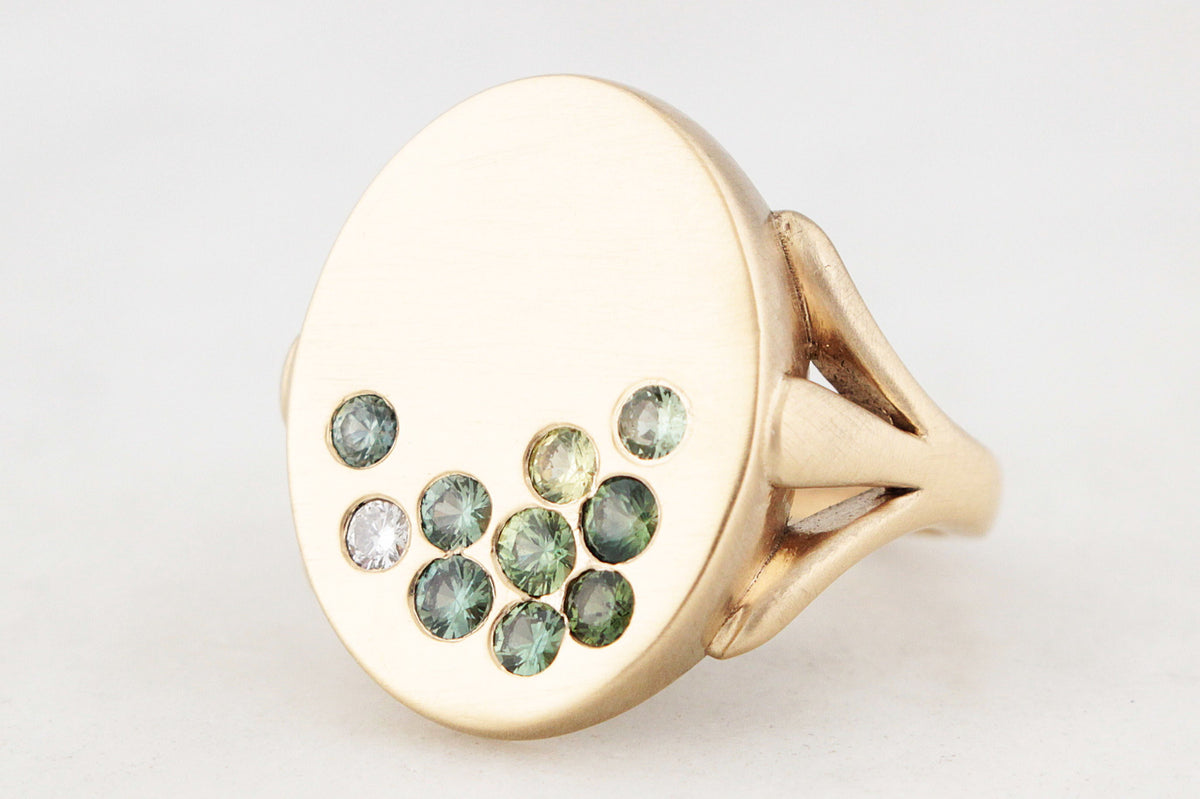 CUSTOM SAPPHIRE & DIAMOND ‘SCATTERED PEBBLES’ SIGNET RING 9ct GOLD