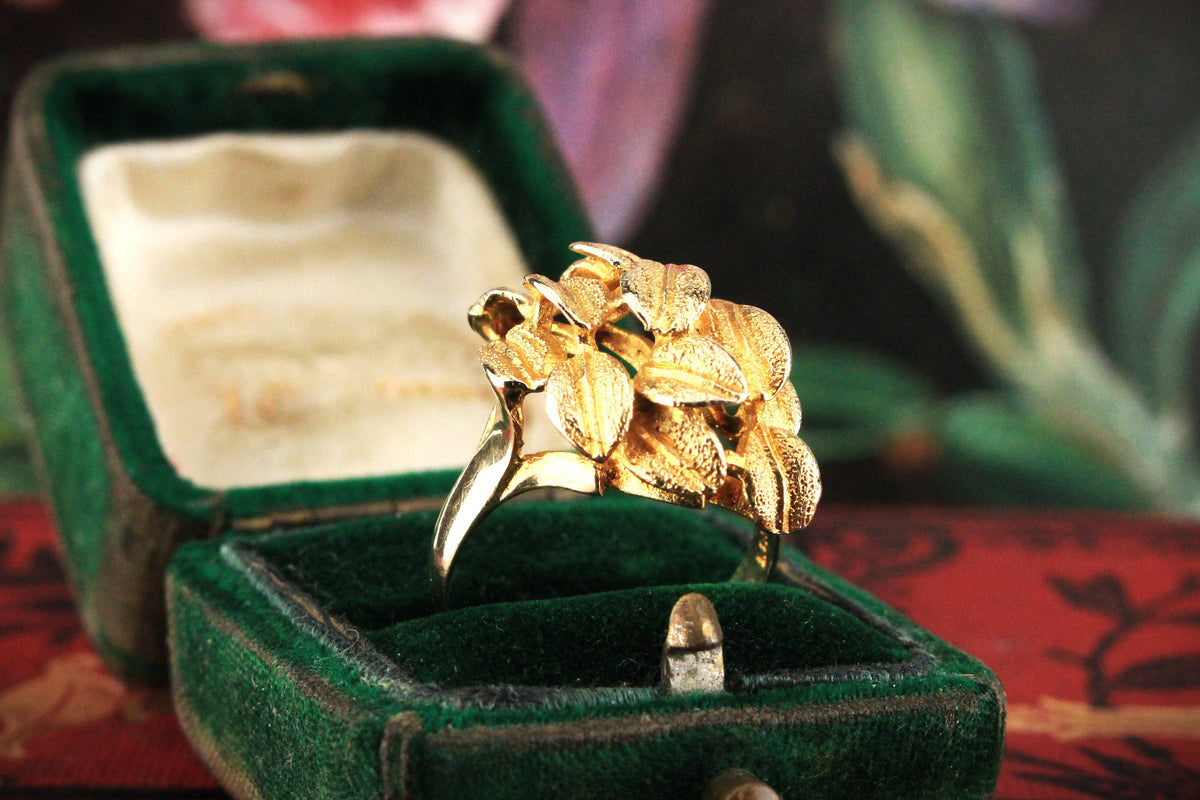 MID-CENTURY ETCHED LEAVES RING 14ct GOLD