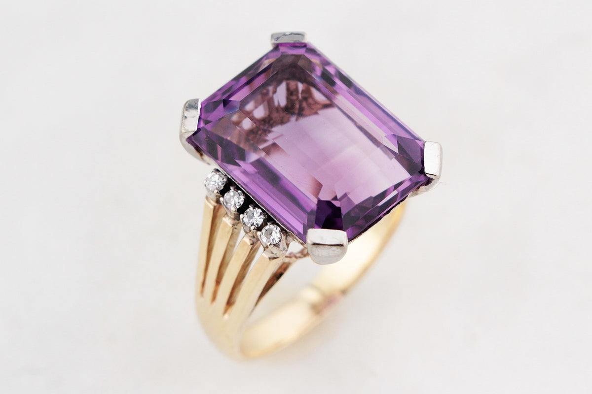 VINTAGE 12.50ct AMETHYST &amp; DIAMOND COCKTAIL RING 18ct GOLD