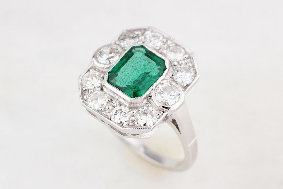 ART DECO c1920 EMERALD & DIAMOND RING 18ct GOLD