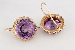 VINTAGE c1940/50’s SYNTHETIC COLOUR CHANGE SAPPHIRE EARRINGS 9ct GOLD