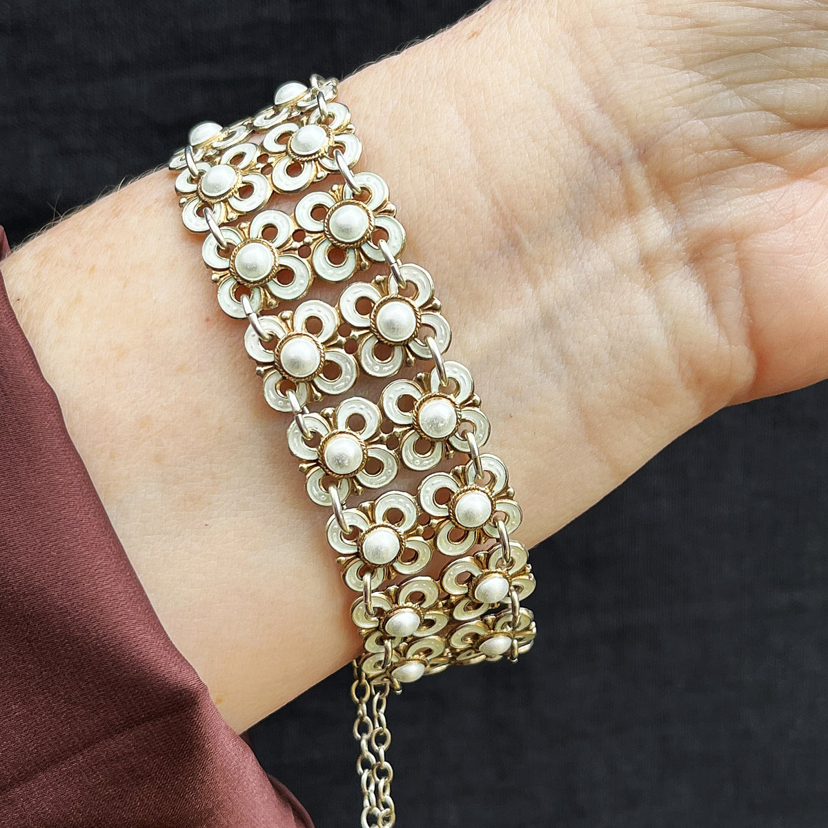 MID-CENTURY STERLING SILVER DAVID ANDERSON ENAMEL BRACELET