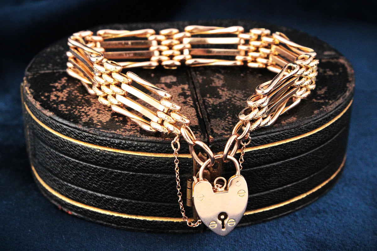ANTIQUE EDWARDIAN GATE LINK BRACELET WITH HEART PADLOCK 9ct GOLD