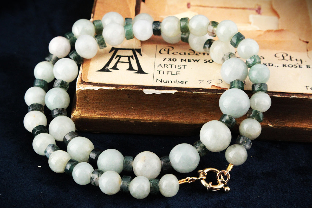 BESPOKE JADE &amp; MOSS AGATE NECKLACE 9ct GOLD