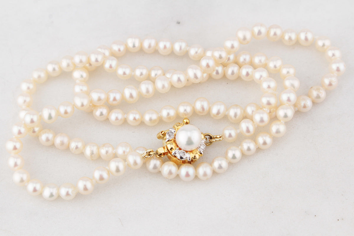 VINTAGE PEARL STRAND DIAMOND CLASP 14ct GOLD