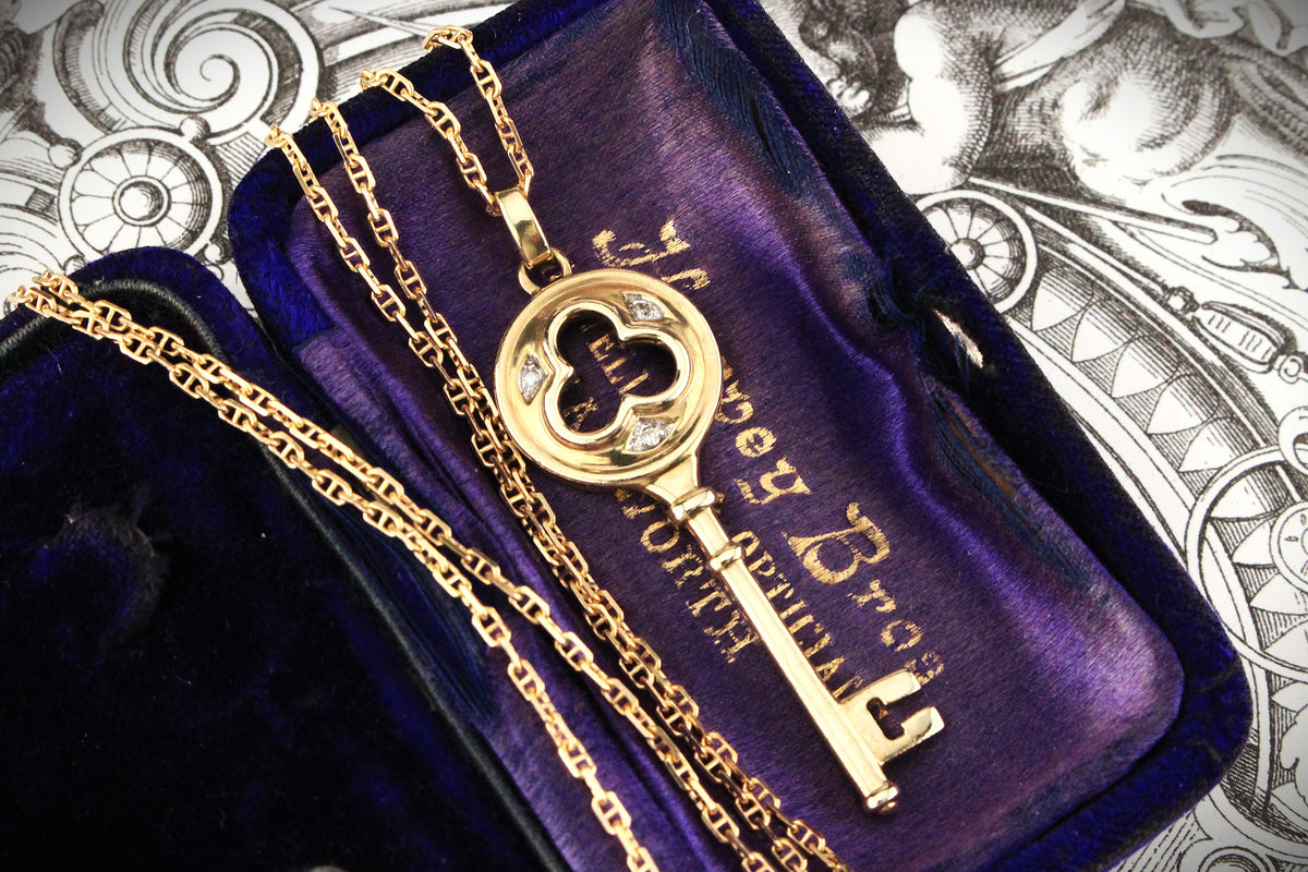 VINTAGE DIAMOND KEY PENDANT &amp; CHAIN 9ct GOLD