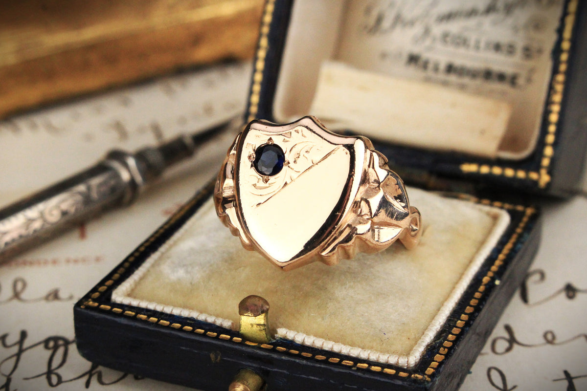ANTIQUE AUSTRALIAN SAPPHIRE SHIELD SIGNET 9ct GOLD