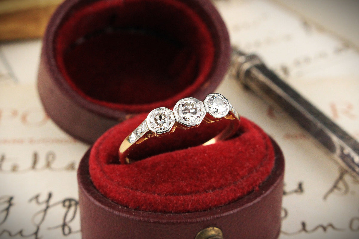 ANTIQUE EDWARDIAN DIAMOND TRILOGY 18ct GOLD &amp; PLATINUM