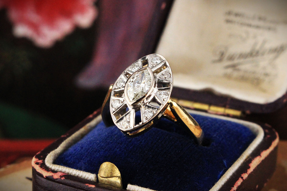 VINTAGE c1940 MARQUISE DIAMOND RING 18ct GOLD