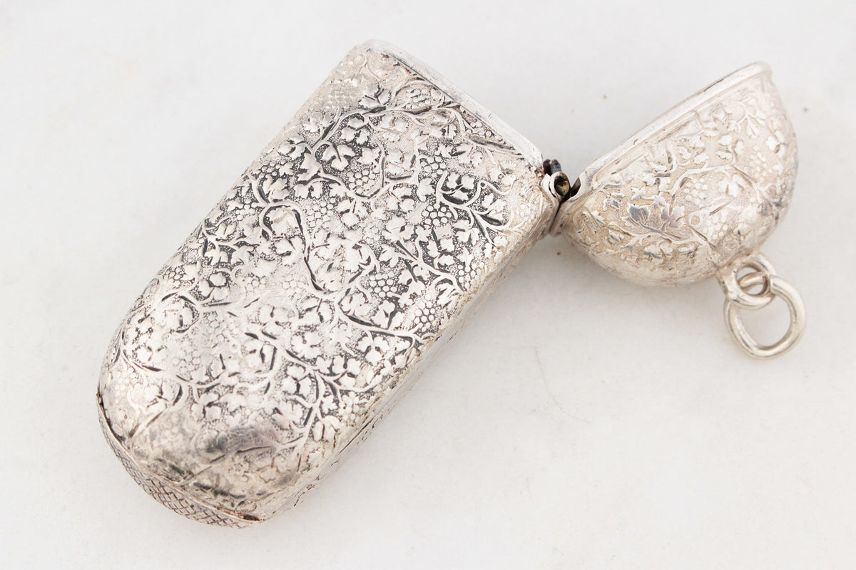ANTIQUE VICTORIAN 1879 VESTA CASE STERLING SILVER