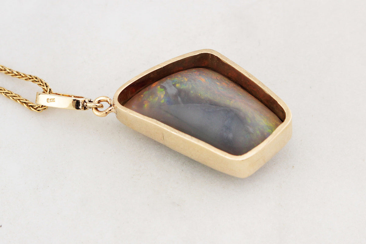 MID-CENTURY SOLID BLACK OPAL & DIAMOND PENDANT 9ct GOLD