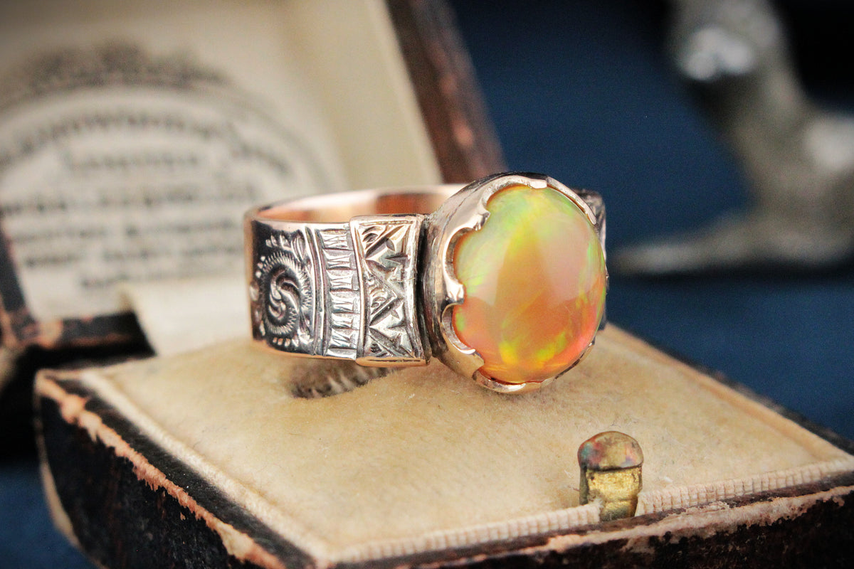 ANTIQUE VICTORIAN c1880’s FIRE OPAL RING 15ct GOLD
