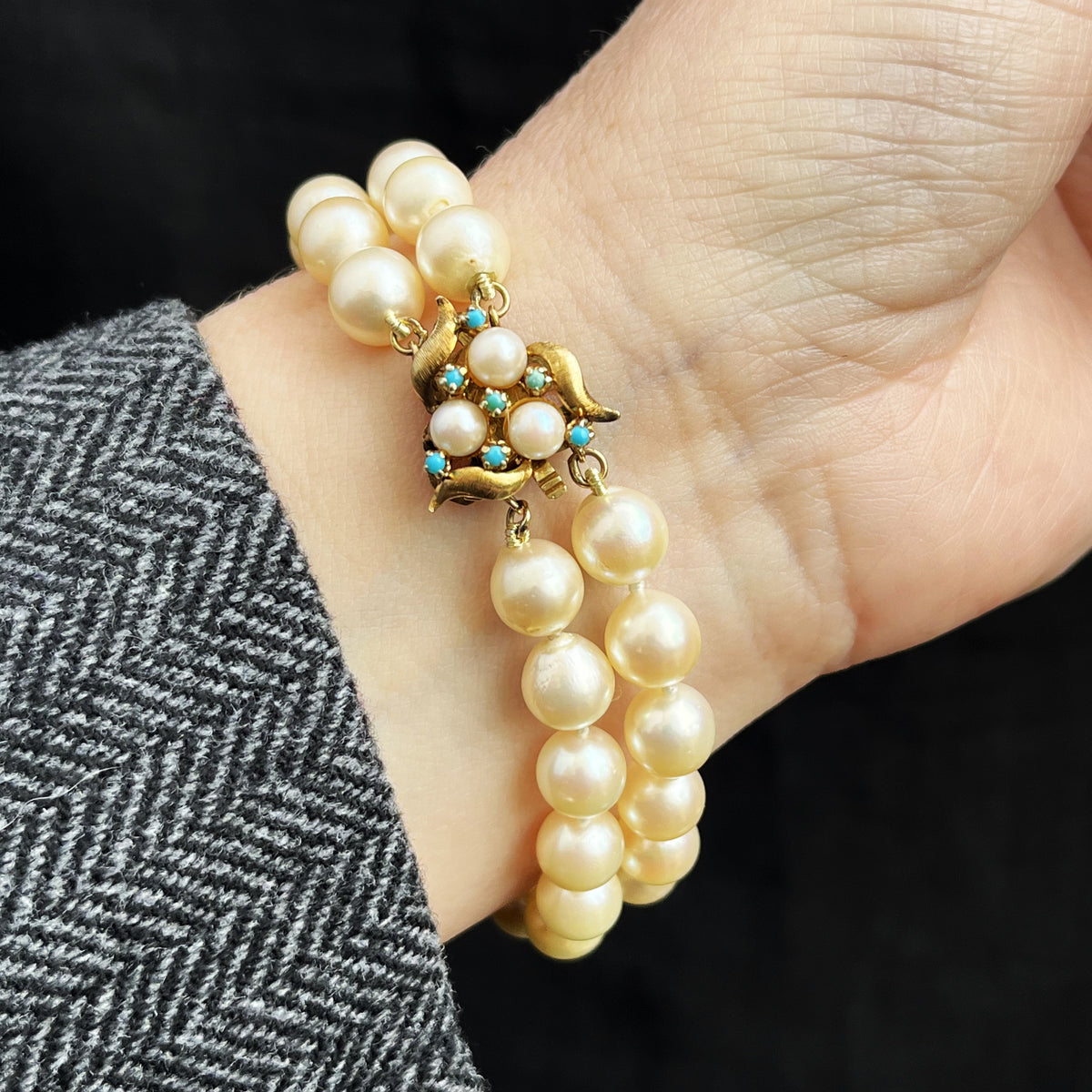 VINTAGE c1960 SEMI-BAROQUE PEARL &amp; TURQUOISE DOUBLE STRAND BRACELET