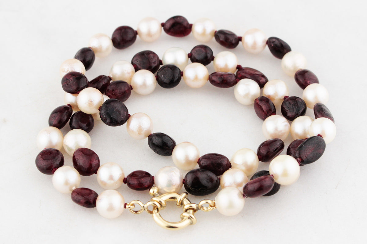 BESPOKE PEARL & GARNET NECKLACE 9ct GOLD