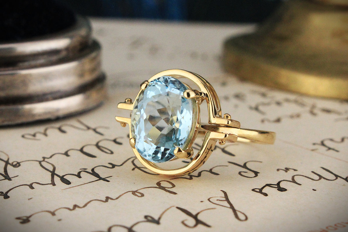 MID-CENTURY 4.1ct AQUAMARINE RING 18ct GOLD