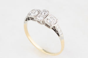 ANTIQUE ART DECO DIAMOND RING 18ct GOLD