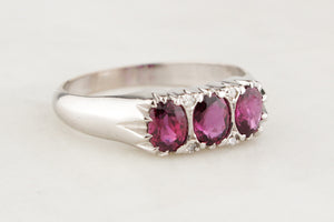 RETRO SAPPHIRE & DIAMOND HALF HOOP RING IN 18ct WHITE GOLD