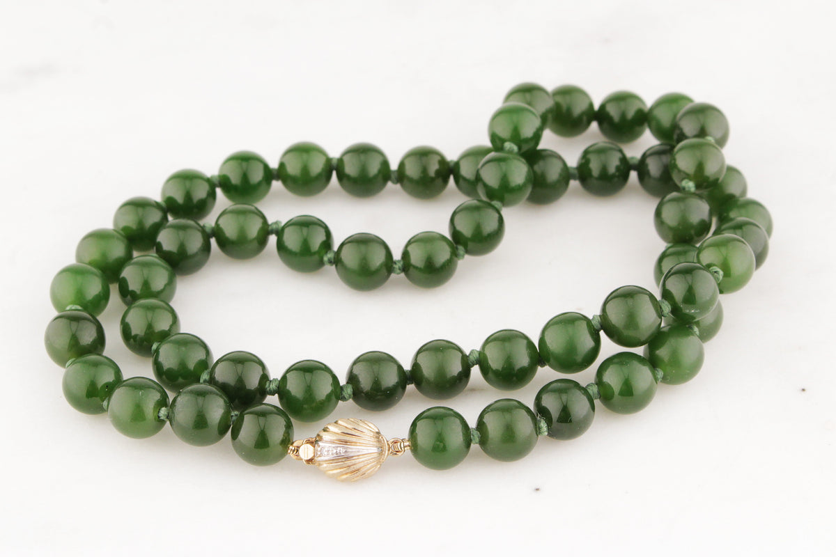 NEPHRITE JADE NECKLACE WITH DIAMOND CLASP IN 9ct GOLD