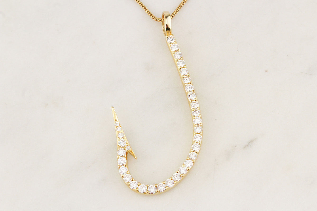 HANDCRAFTED 1.55ct DIAMOND FISHHOOK PENDANT IN 18ct GOLD