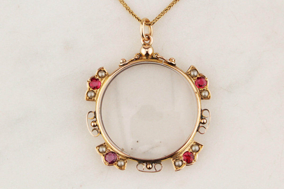 ANTIQUE EDWARDIAN RUBY &amp; SEED PEARL GLASS LOCKET IN 9ct GOLD