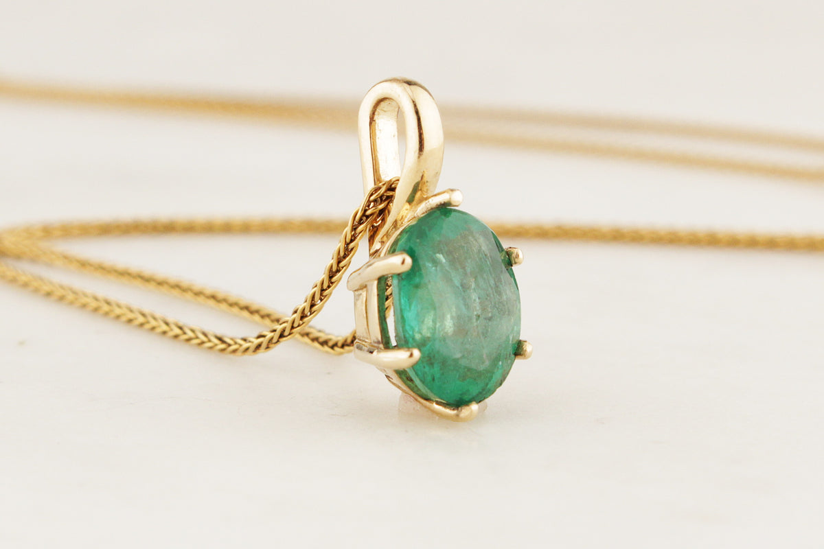 CUSTOM ZAMBIAN EMERALD PENDANT IN 10ct GOLD