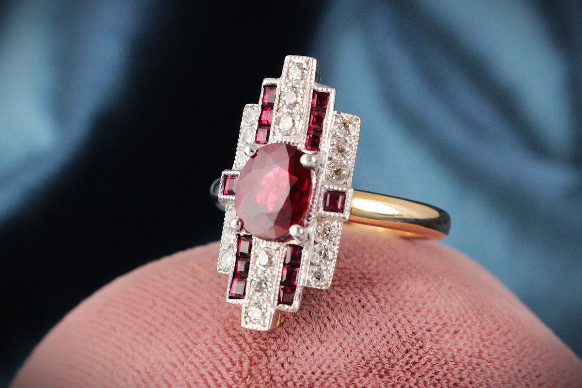 ART DECO PIGEON BLOOD RUBY & DIAMOND RING 18ct GOLD